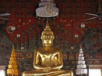 Inside-Golden-Mount-temple