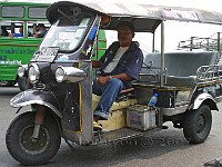 Tuk-tuk