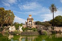 Barcelona-ornamental-cascade-by-Gaudi-and-Fontsere-in-the-Parc-de-la-Ciutadella-Old-town