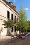 Barcelona-school-and-cycle-hire-in-the-Parc-de-la-Ciutadella-Old-town