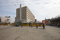 Berlin-Alexanderplatz-tram-2