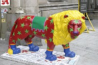Munich-lion-red