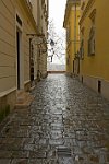 Hungary-Budapest-alleyway-Castle-district-2