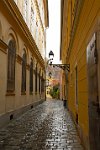 Hungary-Budapest-alleyway-Castle-district