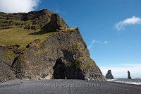 Iceland-basalt-cliffs-and-sea-stacks-at-Garoar