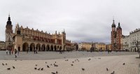 Krakow cloth hall and main square pana