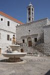 Tomb-of-St-Charbel-Annaya-monastary-4