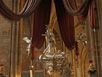 Prague-St-Wenceslas-tomb-St-Vitus's-cathederal