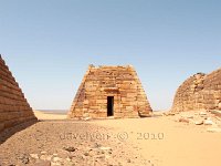 Sudan-pyramids-3
