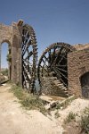 Muhammadiye-Noria-and-aqueduct-2-Hama-Syria