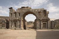 Syria-Bosra-19-Nabatean-arch