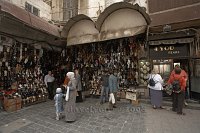 Syria-Damascus-souk-shoe-shop