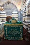 Syria-Damascus-the-tomb-of-Saladin-outside-the-Great-Umayyad-mosque-2