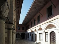 Istanbul-Topkapi-palace-Harem-courtyard-of-the-concubiness-2