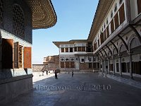 Istanbul-Topkapi-palace-Harem-courtyard-of-the-favourites