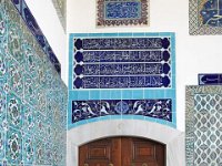 Istanbul-Topkapi-palace-Harem-door-with-mosaics