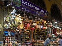 Istanbul-a-shop-in-the-spice-bazaar-2
