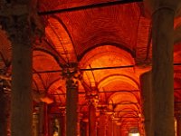 Istanbul-basilica-cistern-2