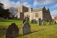Bletchingly-church-and-grave-stones