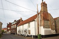 Cley-High-St-and-George-hotel
