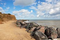 Happisburgh-coastal-erosion-defences-2