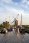 Horsey-drainage-mill-at-sunset-Pt