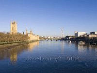 London-Houses-of-Parliament-Thames-London-eye-and-St-Thomas-hospital