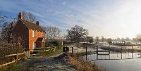 Papercourt lock