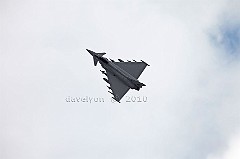 Farnborough-BAE-Systems-Eurofighter-Typhoon-full-weapons-load-profile