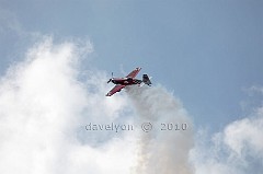 Farnborough-Extra-330-aerobatic-display-aircraft-stall