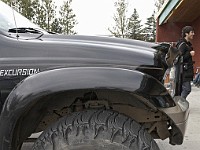 Iceland-Ford-super-jeep-2